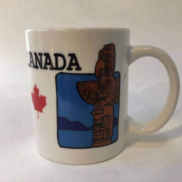 Mug Canada Souvenir Due North New Box Canada Killer Whale Orca Totem Pole Eagle - Picture 1 of 7